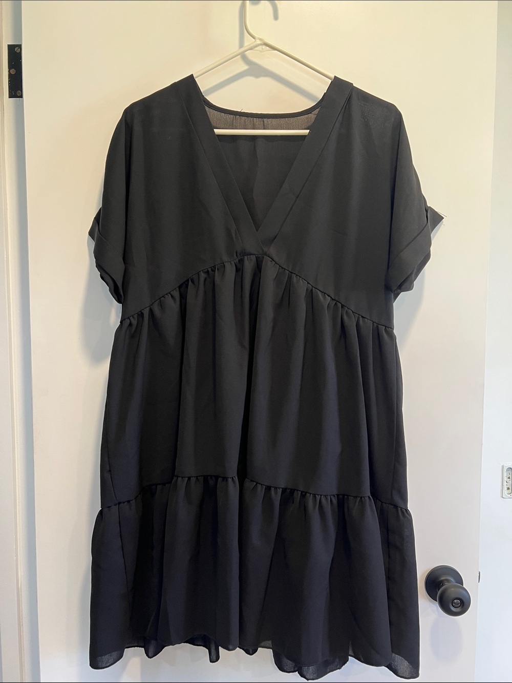 SHEIN Black V-Neck Tiered Dress
